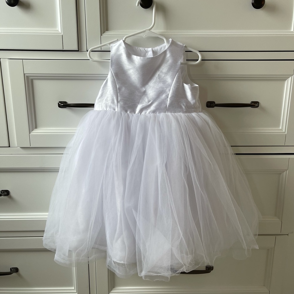 David’s Bridal Flower Girl Dress